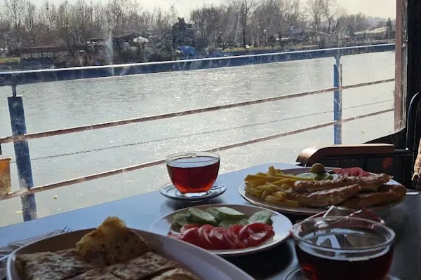Dinlenti Cafe Altınpark - Resim 18