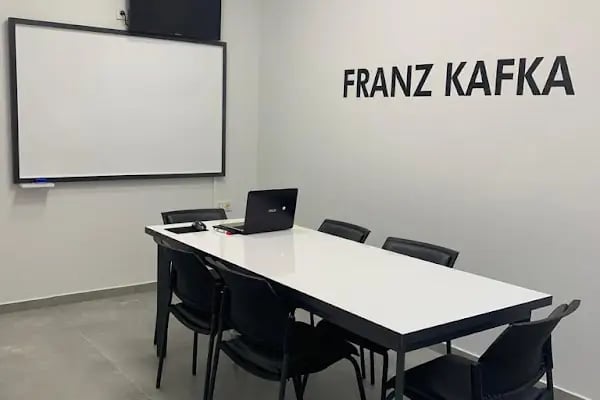 Wimbledon Yabancı Dil Okulları Bornova Şubesi - Resim 2