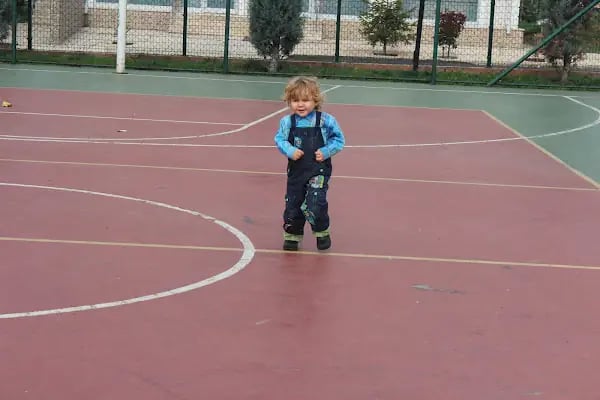 tuğra çocuk parkı - Resim 14