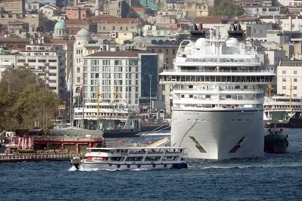 Türkiye Denizcilik İşletmeleri A.Ş Sarayburnu Liman Müdürlüğü - Resim 9