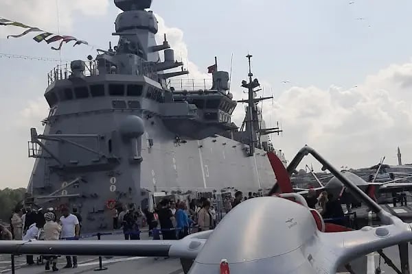 Türkiye Denizcilik İşletmeleri A.Ş Sarayburnu Liman Müdürlüğü - Resim 12
