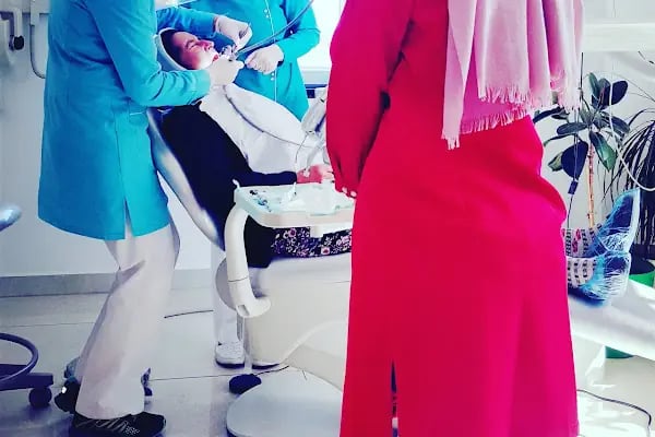 Diş Hekimi Şerife TÜRKERİ - Resim 16