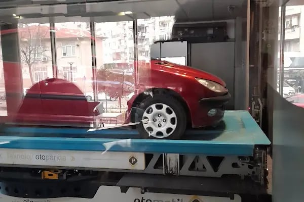 Manisa Tam Otomasyonlu Otoparkı - Resim 10