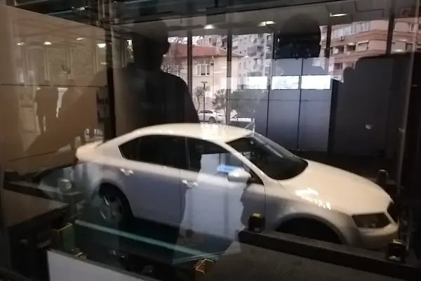 Manisa Tam Otomasyonlu Otoparkı - Resim 7