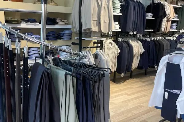 ARNAVUTKÖY GGS TEKSTİL ERKEK GİYİM ve TAKIM ELBİSE FABRİKA SATIŞ MAĞAZASI - Resim 5