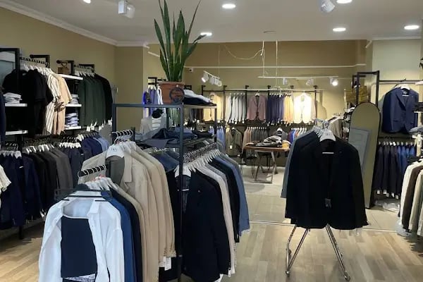 ARNAVUTKÖY GGS TEKSTİL ERKEK GİYİM ve TAKIM ELBİSE FABRİKA SATIŞ MAĞAZASI - Resim 1