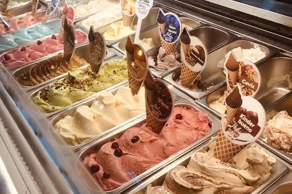 Mama Olga’s Ice Cream - Resim 16