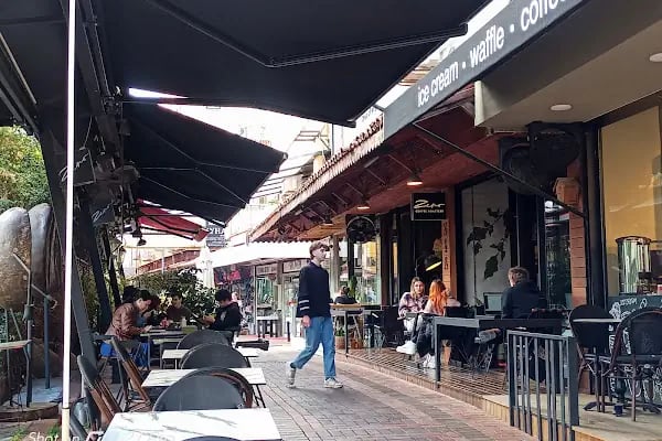 Ali Baba Cafe &amp; Çay Evi - Resim 2