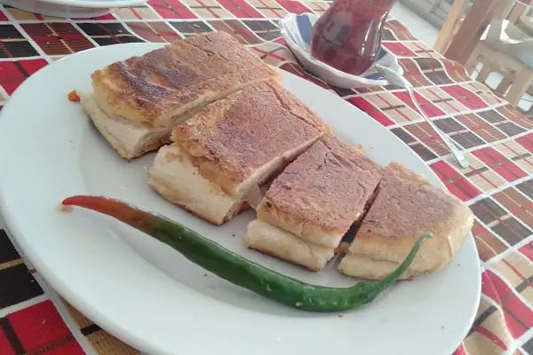 Üstün Cafe - Resim 13