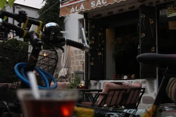 Âlâ Cafe - Resim 13