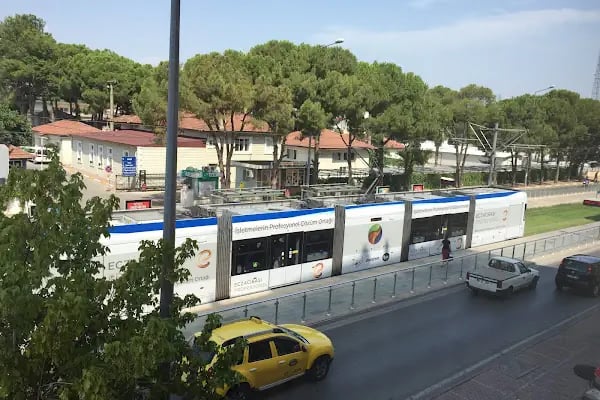 Tramvay Durağı - Resim 7