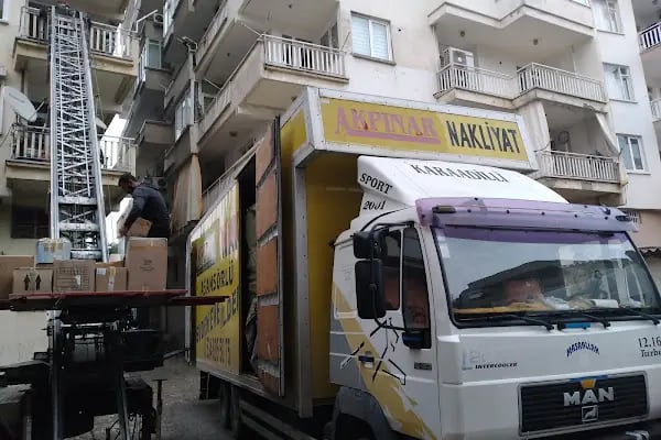 Tramvay Durağı - Resim 5