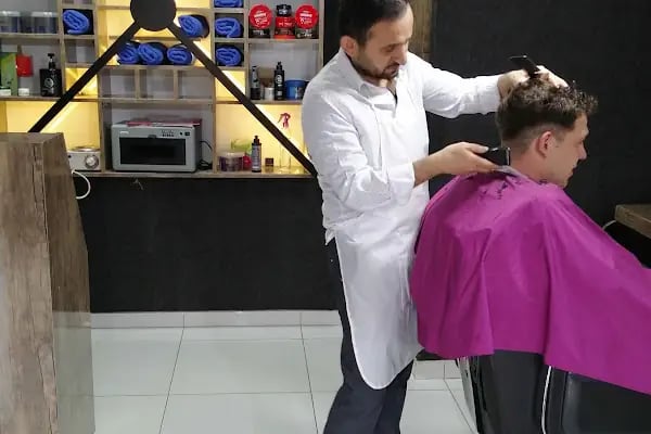 İdris Erkek Kuaförü - Resim 2