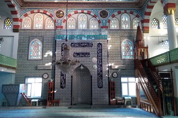 Mehmet Akif Cami - Resim 4