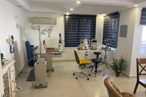 Prof. Dr. Deniz Turgut Çoban/ Deniz Göz Kliniği - Resim 3