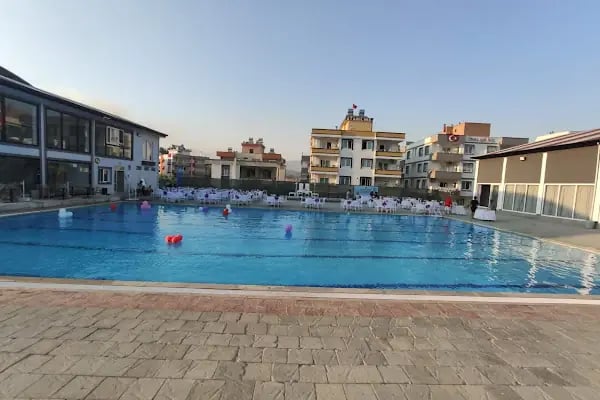 Çeceli Park Yüzme Havuzu - Halı Saha -Tuğba Balo Düğün Salonu - Resim 5