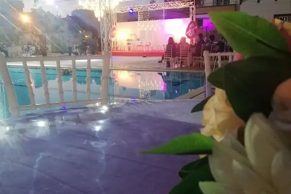 Çeceli Park Yüzme Havuzu - Halı Saha -Tuğba Balo Düğün Salonu - Resim 8
