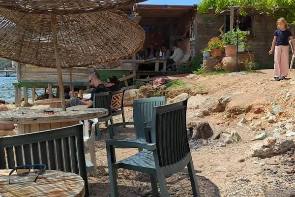 Sandal Cafe - Resim 2