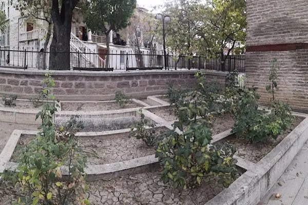 Pisili Baba (Pir Esad Sultan)Türbesi - Resim 11