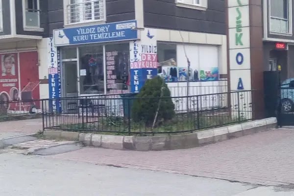 Yildiz Dry Kuru Temizleme Ütü Evi - Resim 3