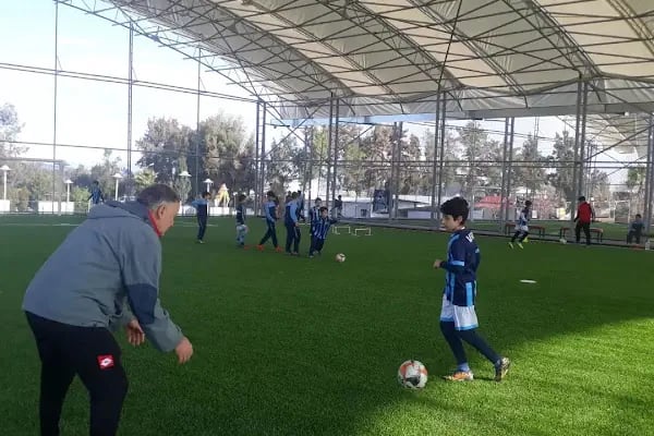 Adana Göl Arena Halı Saha - Resim 12