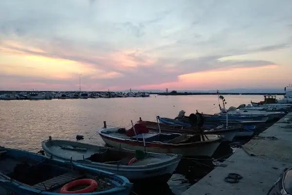 Ada Restaurant Cafe - Resim 10