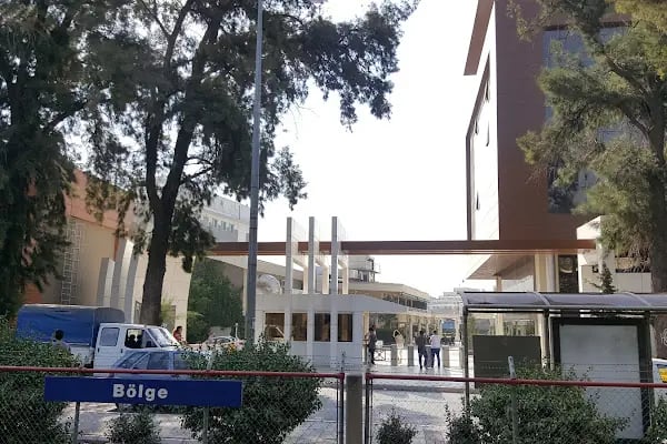 Yaşar Üniversitesi - Resim 5
