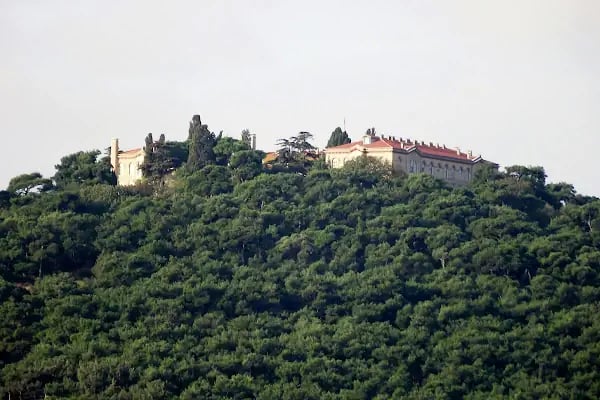 MonasteryAya Triada (seminary) - Resim 4