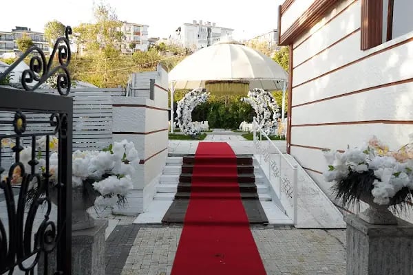 Anı Garden Kır Düğünü Kır Bahçesi Düğün Salonu Avcılar - Resim 6