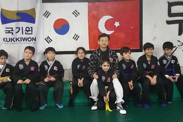 Kore Spor Salonu - Uzakdoğu Sporları ve Eğitim - Resim 2