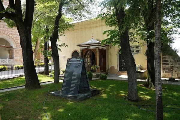 I. Murad Hüdavendigar Camii - Resim 8