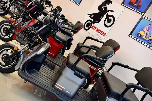 AZZ MOTOR NİZİP MOTOSİKLET BAYİ - Resim 9