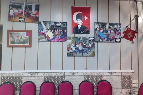 Saklı Bahce tavla ve okey salonu - Resim 1