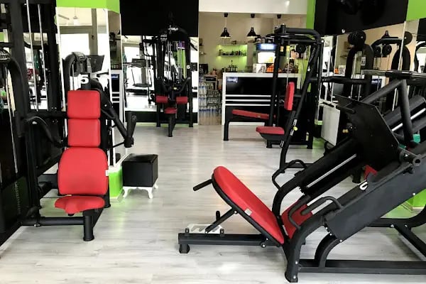Aydın Free Fit Spor ve Sağlıklı Yaşam Merkezi - Resim 2