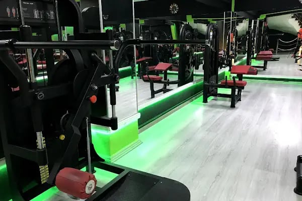 Aydın Free Fit Spor ve Sağlıklı Yaşam Merkezi - Resim 16