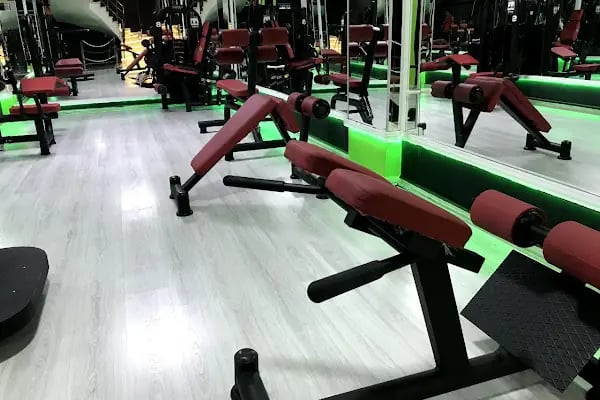 Aydın Free Fit Spor ve Sağlıklı Yaşam Merkezi - Resim 18