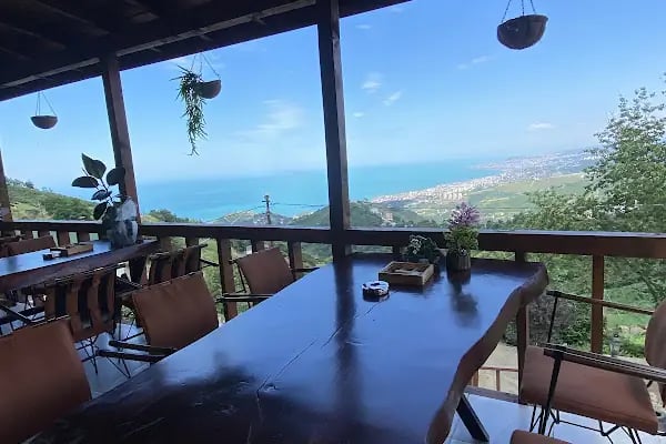 Antikhouse Bungalow Cafe - Resim 13