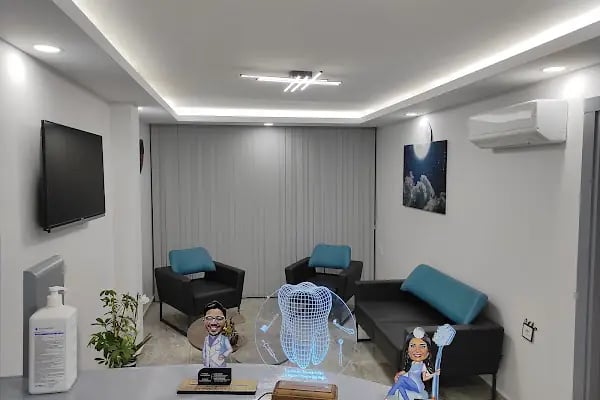 Diş Hekimi Zeynep Arslan Bayıroğlu/Diş Hekimi Hüseyin Bayıroğlu Muayenehanesi - Resim 2