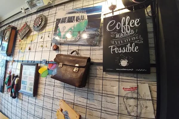 Gurup Cafe & Restaurant - Resim 19