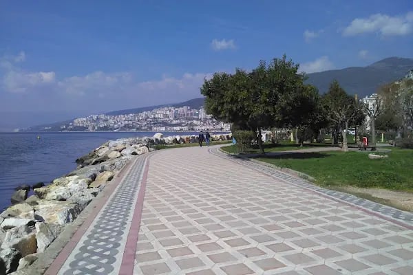 Gurup Cafe & Restaurant - Resim 6