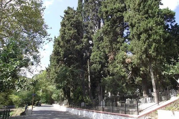 Rumelikavağı Mezarlığı - Resim 6