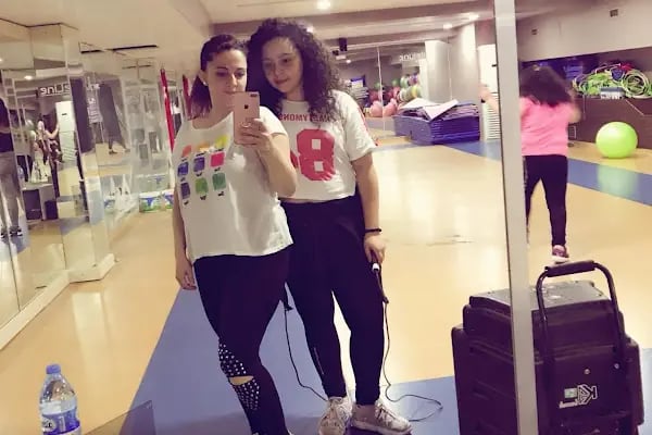 LIFE LINE SPORTS CENTER - Resim 18