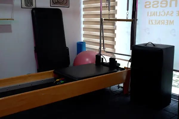 LIFE LINE SPORTS CENTER - Resim 7