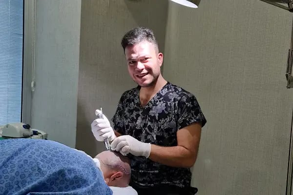Ergin Saç Ekim Merkezi - Ankara Haır Transplant - Saç Prp - SAÇ EKİMİ - Resim 18