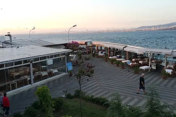 Büyükada Bistro Candy Garden Restaurant Cafe - Resim 18