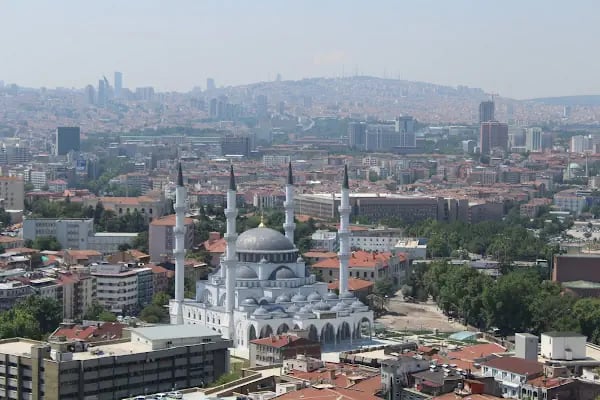 Ulus İtfaiye Meydanı Camisi - Resim 9
