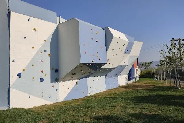Genç İzmir Bornova Gençlik Yerleşkesi - Resim 7