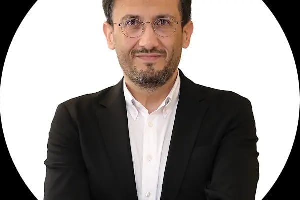 Dr. İlker Yörük medikal estetik kliniği - Resim 2