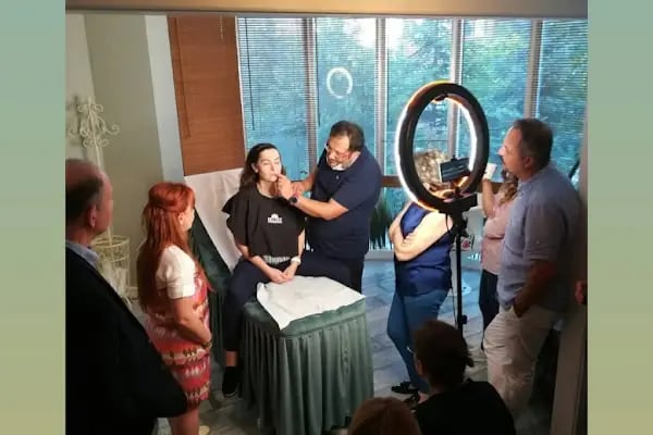 Dr. İlker Yörük medikal estetik kliniği - Resim 9