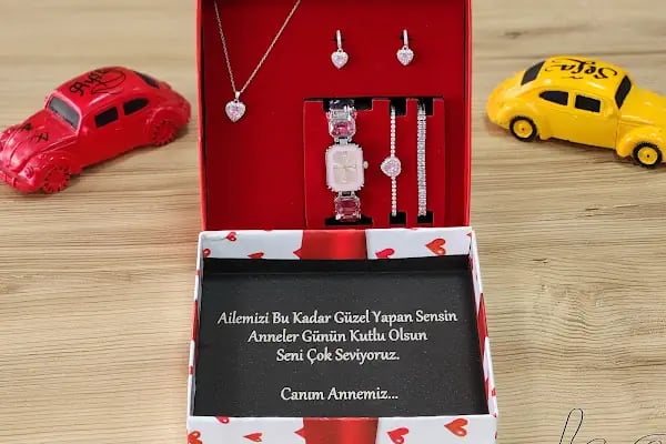 Hediyecin Heryerde Kişiye Özel Hediye Dükkanı - Resim 4